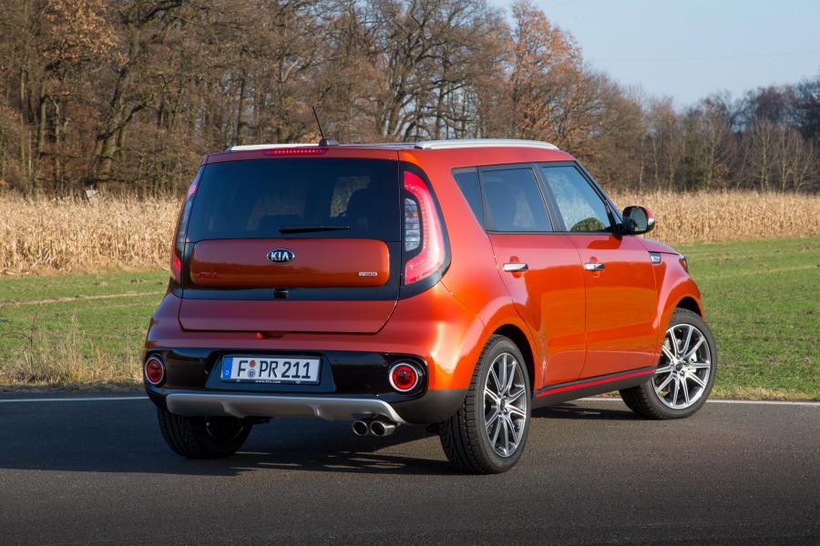  Kia Soul Turbo 2016 года  (WW) (фото 4 из 22)